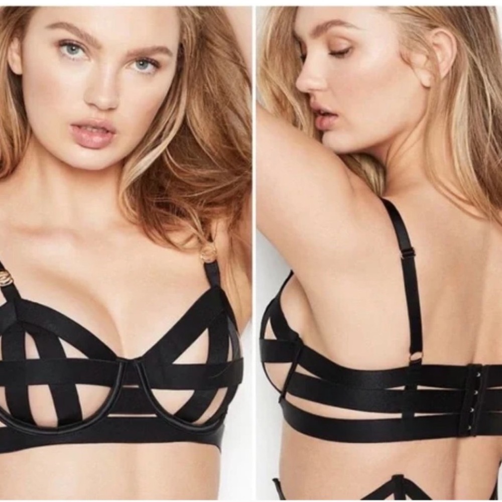 Bondage Black Strappy Bra